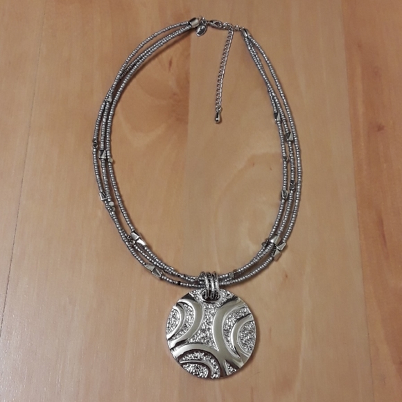 Lia Sophia Jewelry - NWOT, Lia Sophia Silver Synergy Necklace
